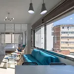 Apartamento The Radiant Nest, By Jo & Key Living *