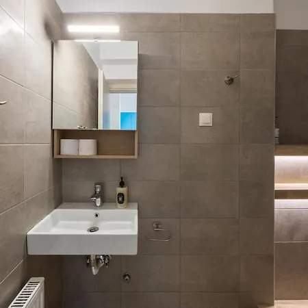 Apartamento The Radiant Nest, By Jo & Key Living